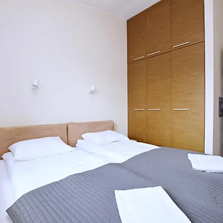 Apartment Victus Apartamenty, Faro Sopot