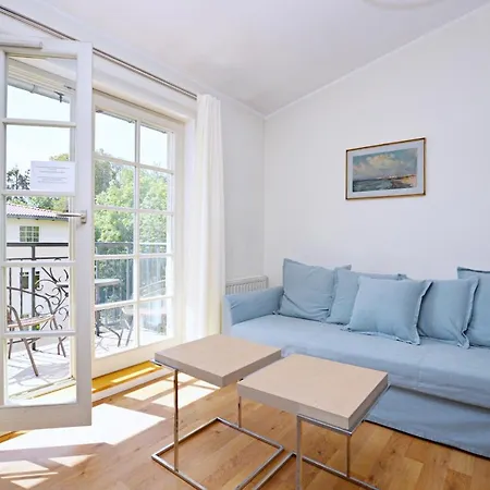Victus Cozy Apartment With Parking And Balcony Close To The Beach By Noclegi Renters *